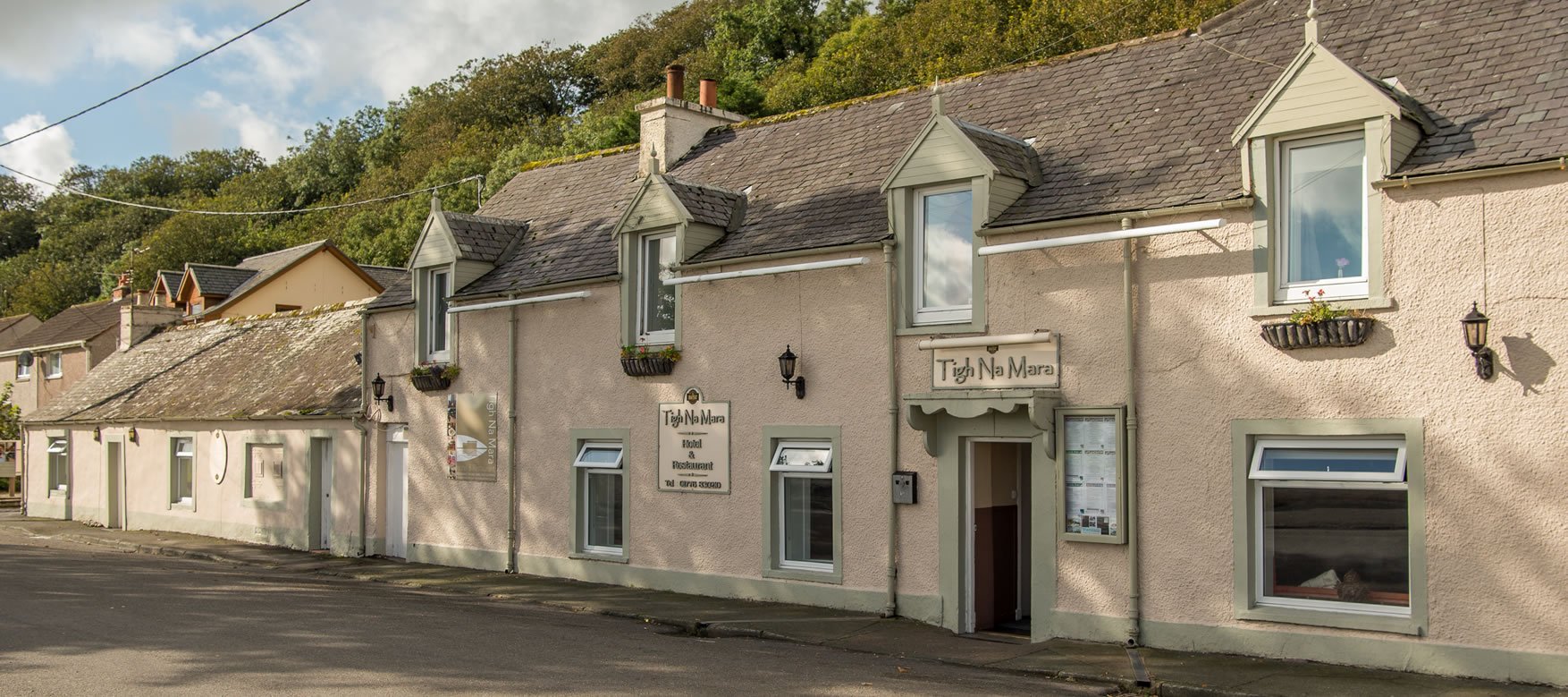 Tigh Na Mara and Tigaroo Streamline Service with ACR EPOS